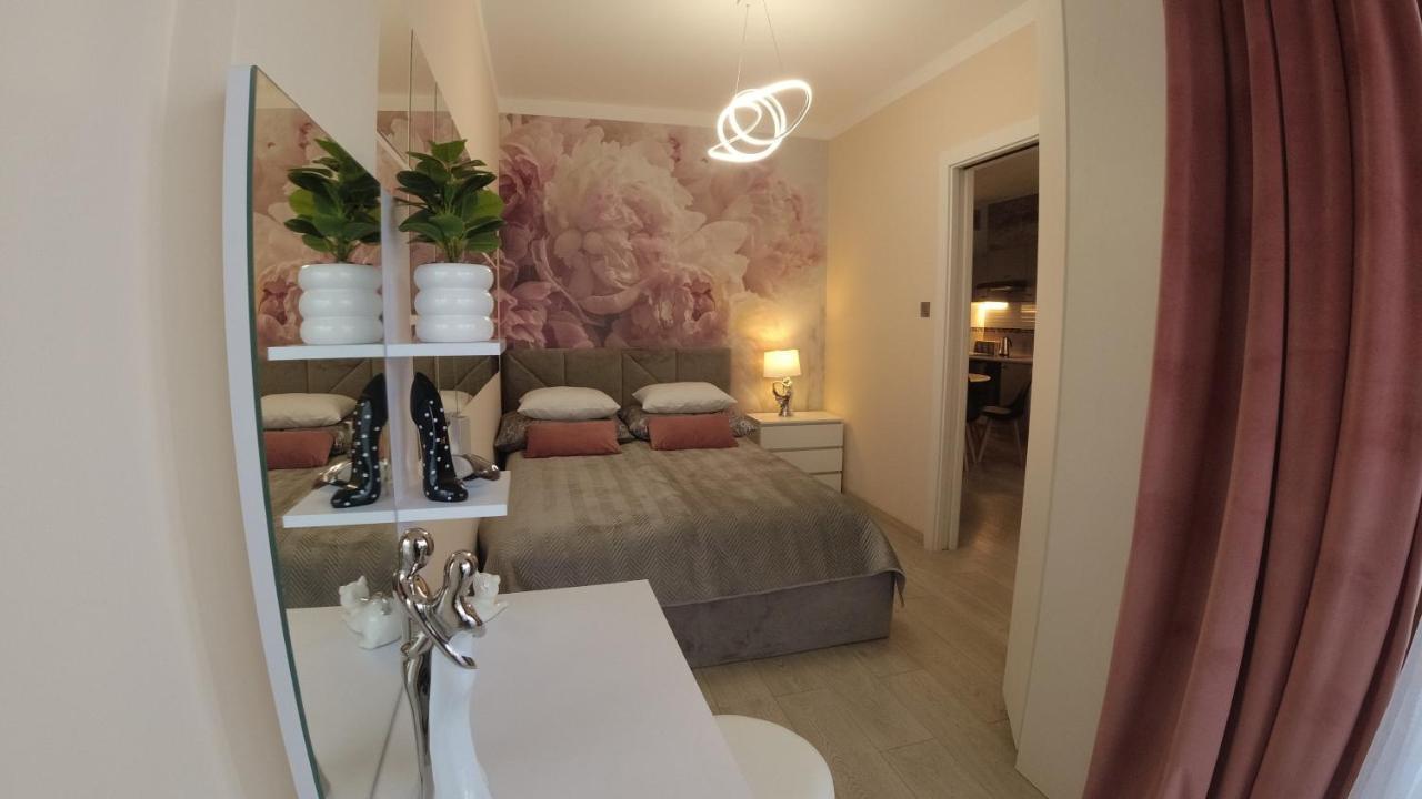 Comfort Apartment Pawia Street - Free Parking !!! Krakov Exteriér fotografie